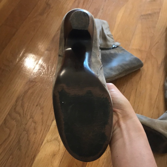 Fossil Tall Heeled Boots Distressed Grey - Picture 3 of 4